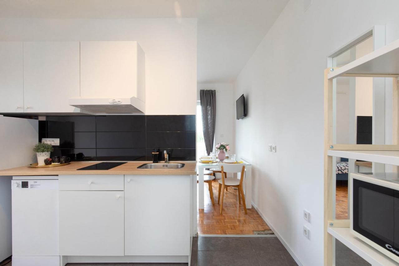 Oleander Apartment Malinska Ngoại thất bức ảnh